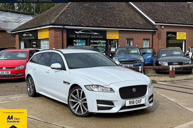 Used 2019 Jaguar XF Sportbrake R-Sport Estate | £17,495 (Fair price) - Image 1/1