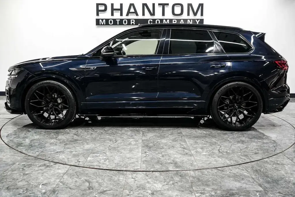 Used VW Touareg Black Edition 231 HP (169 kW) 2022 Blue SUV