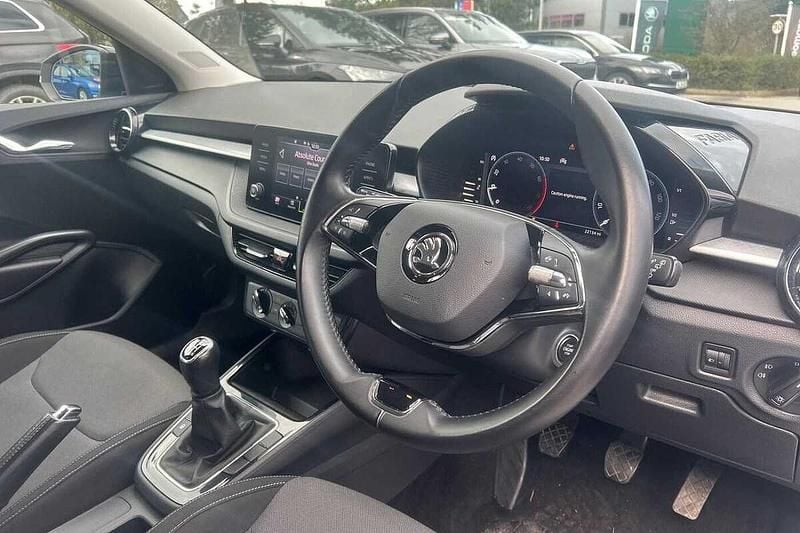 Used Skoda 110 R Colour Edition 81 HP (59 kW) 2022 Candy white black magic pearl effect Hatchback