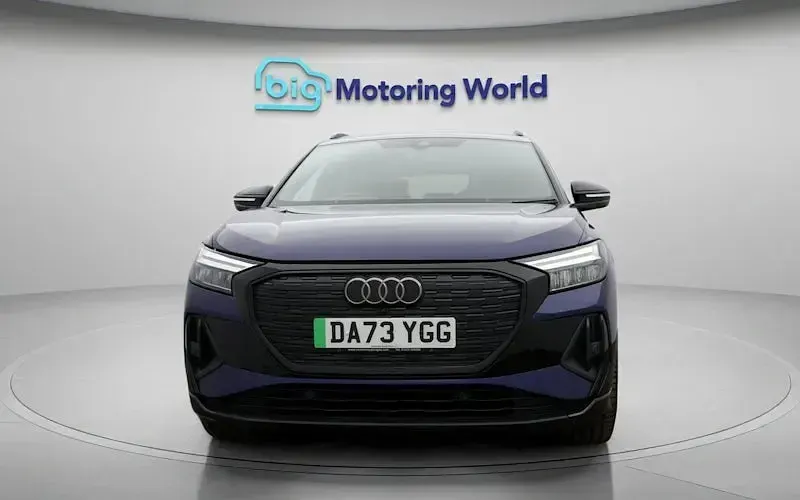 Used Audi Q4 e-tron Black Edition 150 kW (204 HP) 2023 Blue SUV