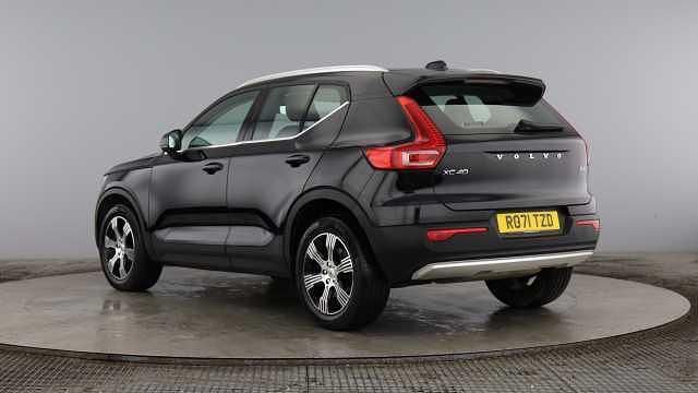 Used Volvo XC40 Inscription 194 HP (142 kW) 2022 SUV