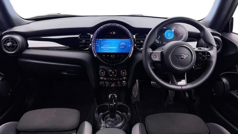 Used Mini Cooper Hatch 134 HP (98 kW) 2023 Black Hatchback
