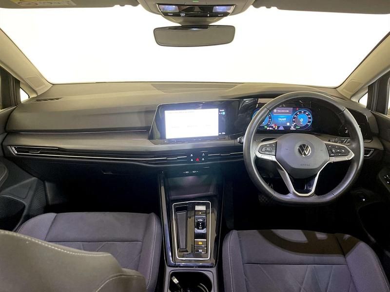 Used VW Golf VIII Style 201 HP (147 kW) 2022 Grey Hatchback