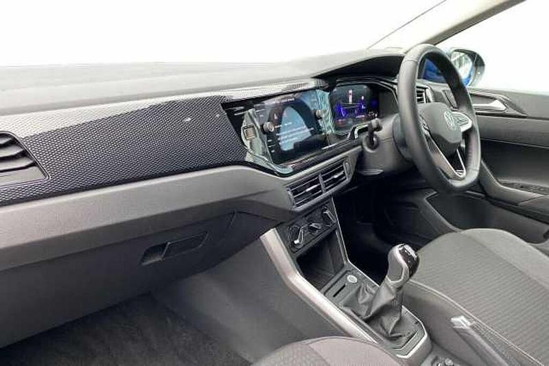 Used VW Taigo Match 115 HP (84 kW) 2025 Reef blue SUV