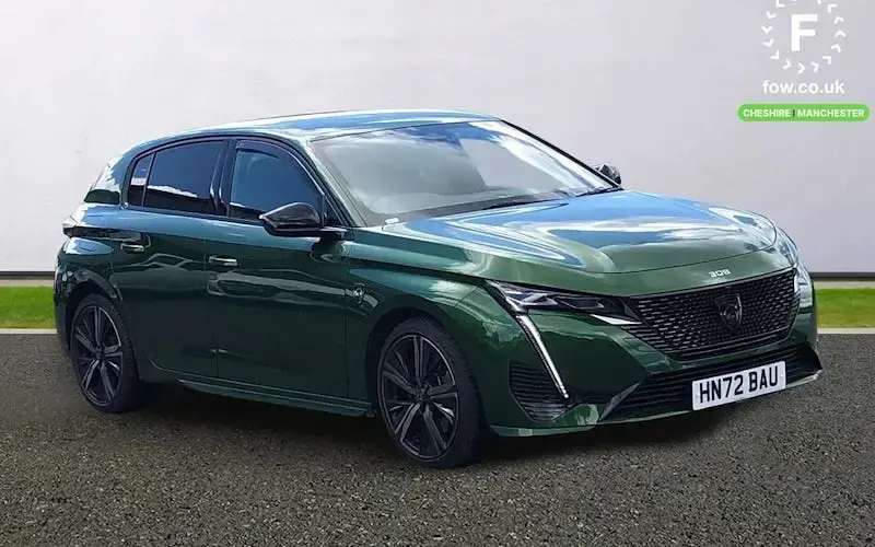 Used Peugeot 308 Premium 224 HP (164 kW) 2022 Hatchback