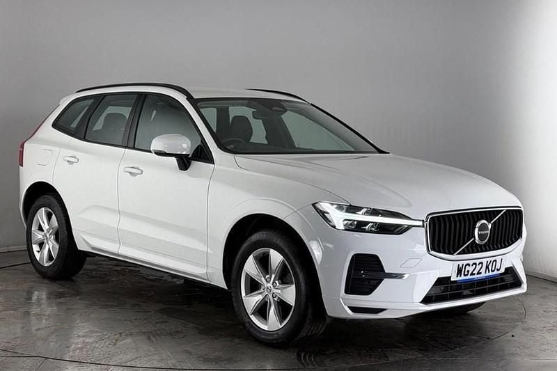 White Used 2022 Volvo XC60 Momentum SUV | £29,100 (Good price) - Image 1/1