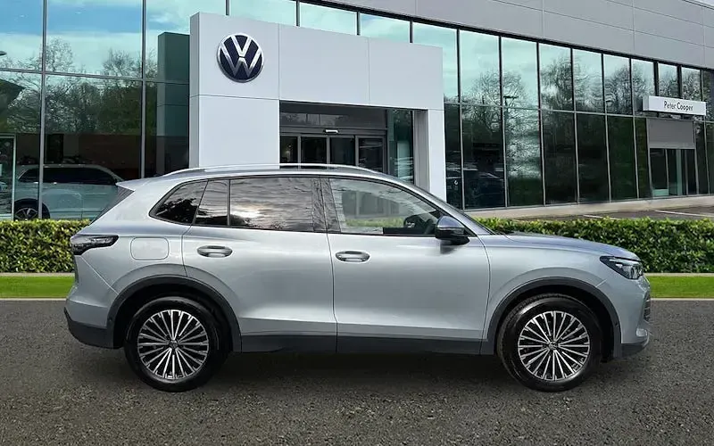 Used VW Tiguan Match 150 HP (110 kW) 2025 Silver SUV