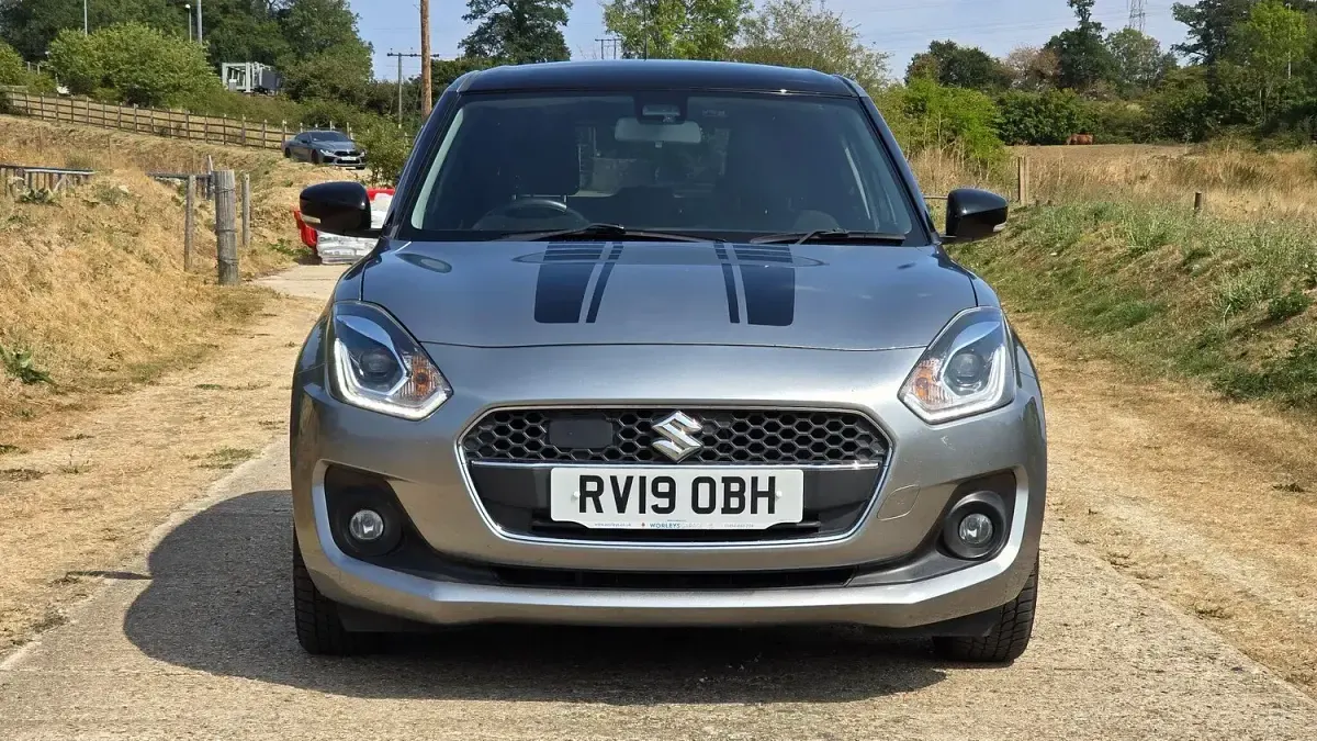 Used Suzuki Swift SZ5 90 HP (66 kW) 2019 Silver Hatchback
