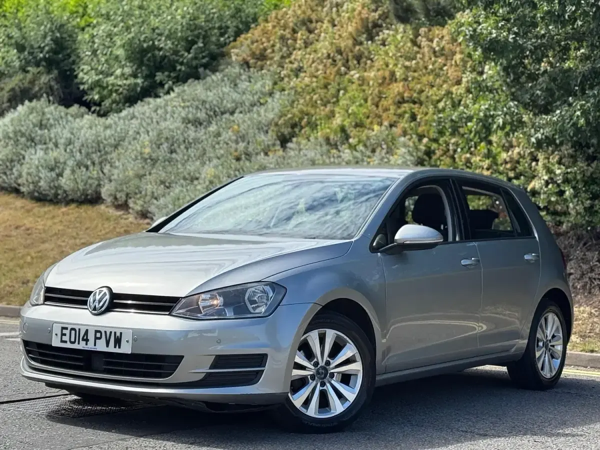 Used VW Golf VII SE 2014 Silver Hatchback