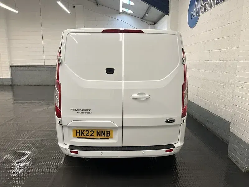 Used Ford 300 Limited 2022 White Van