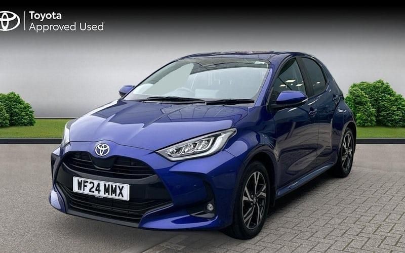 Used Toyota Yaris Hybrid Design 116 HP (85 kW) 2026 Hatchback