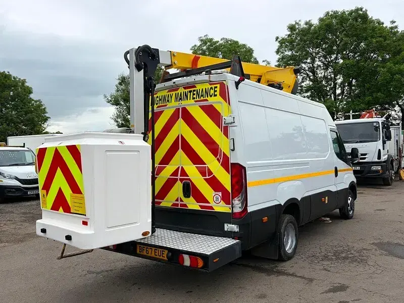 Used Iveco Daily 150 HP (110 kW) 2017 White
