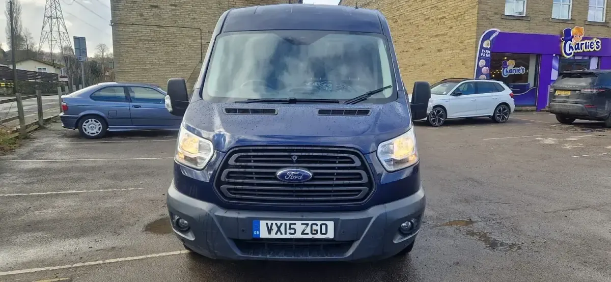 Used Ford Transit 125 HP (91 kW) 2015 Blue Van