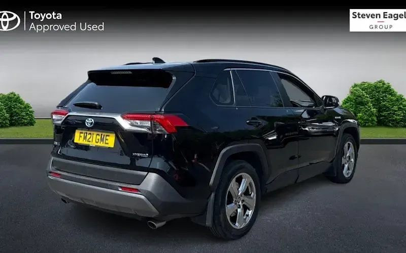 Used Toyota RAV4 Design 218 HP (160 kW) 2025 SUV