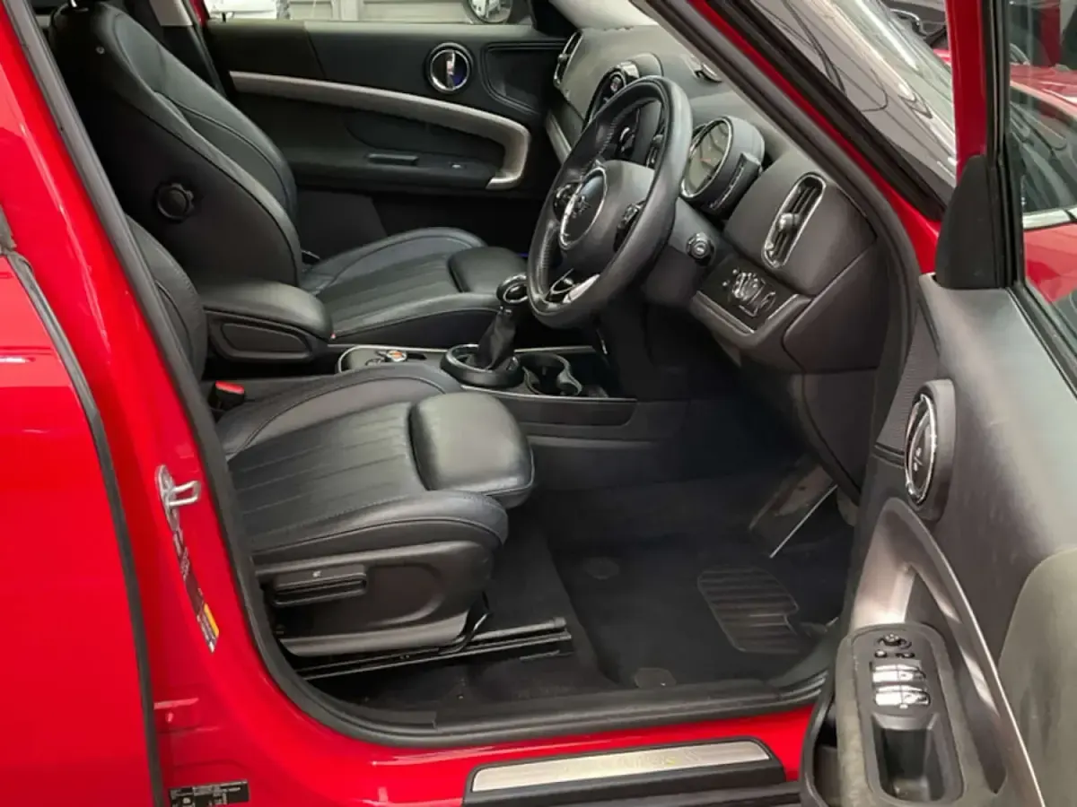 Used Mini Cooper Countryman Exclusive 2019 Red SUV