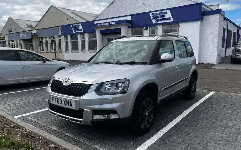 Usado Skoda Yeti Outdoor 140 HP (102 kW) 2015 SUV