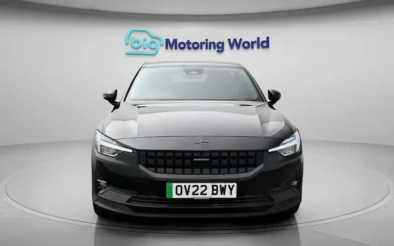 Begagnad Polestar 2 Plus 300 kW (408 HK) 2022 Svart Halvkombi