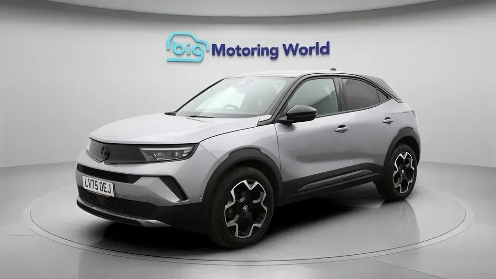Second-hand Vauxhall Mokka Ultimate 130 CP (95 kW) 2025 Gri SUV