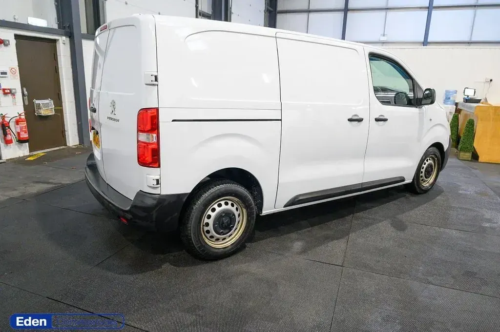Used Peugeot Expert Premium 2023 White Van