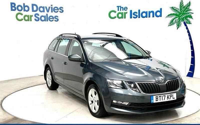 Used 2020 Skoda Octavia SE Technology Estate | £7,500 (Good price) - Image 1/4