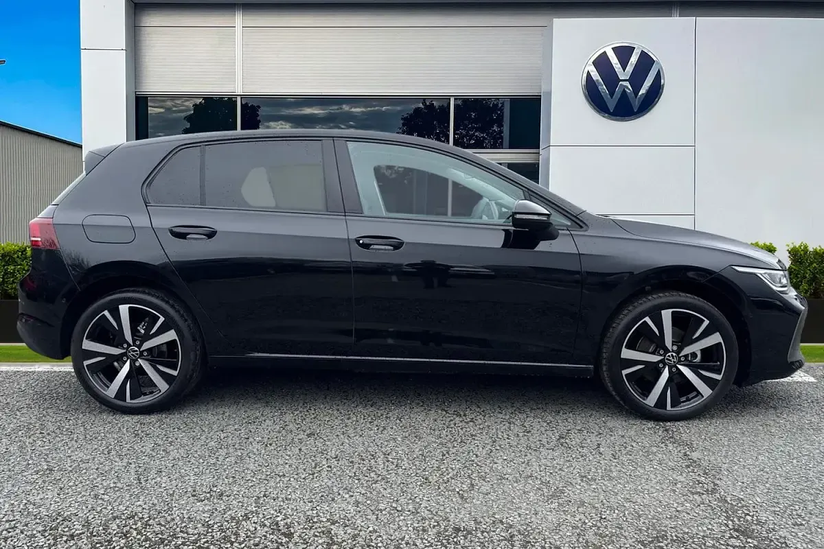 New VW Golf VIII Match 116 HP (85 kW) 2026 Black Hatchback
