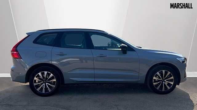 Used Volvo XC60 Plus 250 HP (183 kW) 2025 Grey SUV