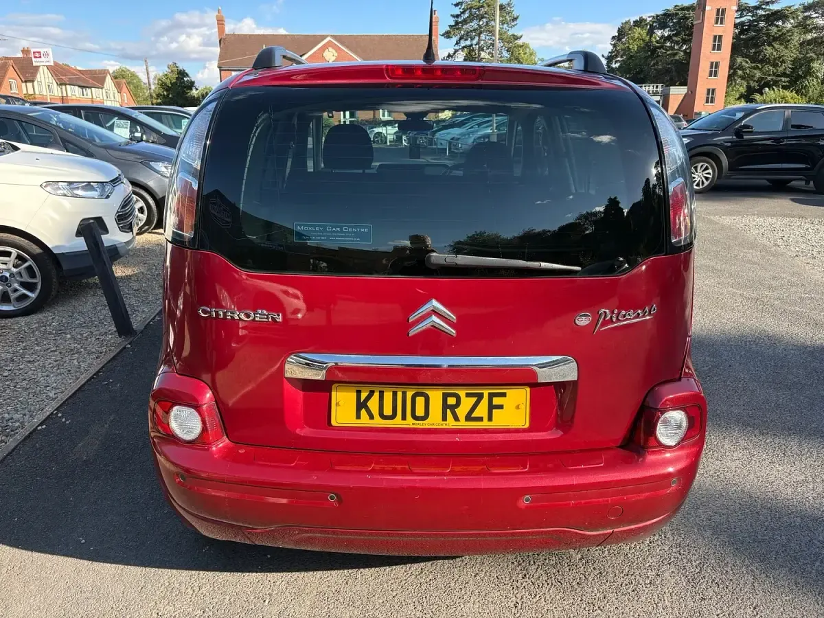 Used Citroën C3 Picasso Exclusive 90 HP (66 kW) 2010 Red MPV