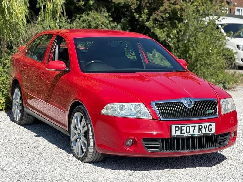 Red Used 2007 Skoda Octavia vRS Hatchback | £1,395 (Fair price) - Image 1/4