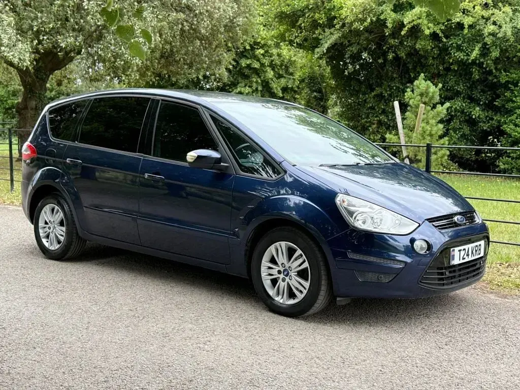 Used Ford S-MAX Zetec 140 HP (102 kW) 2011 Blue MPV