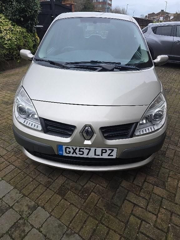 Used Renault Scénic II Dynamique 2007 Gold MPV