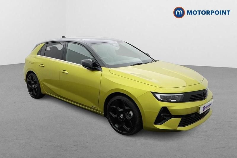 Used Vauxhall Astra Ultimate 2023 Yellow/black Hatchback