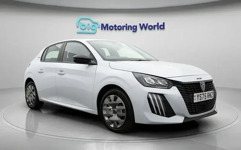 Usado Peugeot 208 Style 101 HP (74 kW) 2025 Branco Citadino