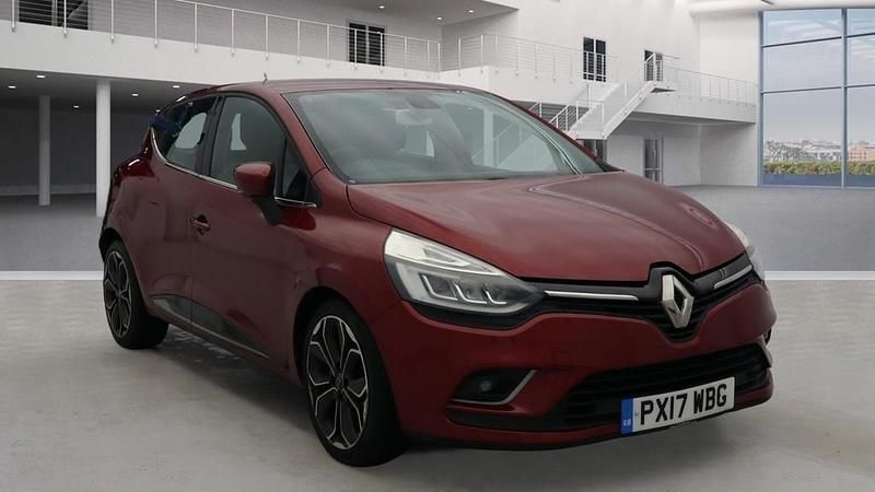 Red Used 2017 Renault Clio IV Dynamique Hatchback | £7,195 (Fair price) - Image 1/4