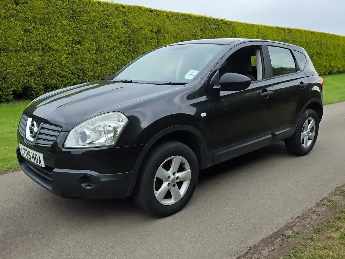 Used Nissan Qashqai Visia 114 HP (83 kW) 2008 Black SUV