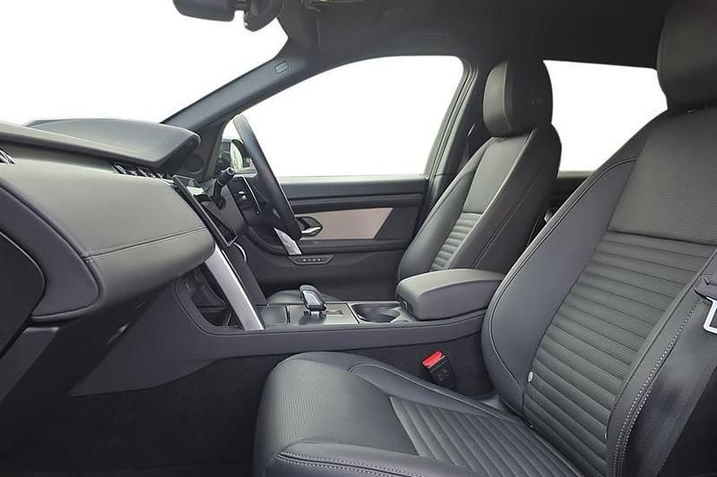 Used Land Rover Discovery Sport HSE Dynamic 204 HP (150 kW) 2025 Santorini black SUV