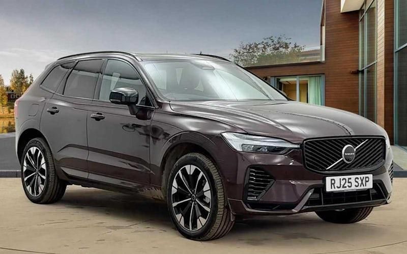 Used Volvo XC60 Ultra 455 HP (334 kW) 2025 Mulberry red SUV