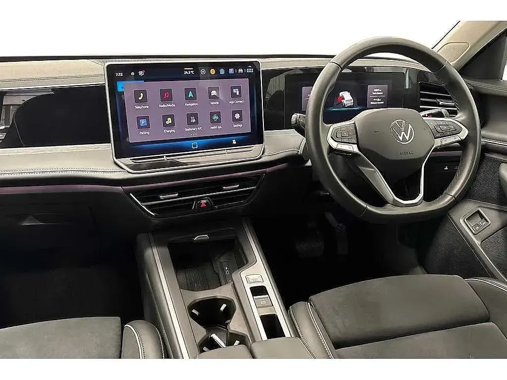 Used VW Passat 204 HP (150 kW) 2025 Estate