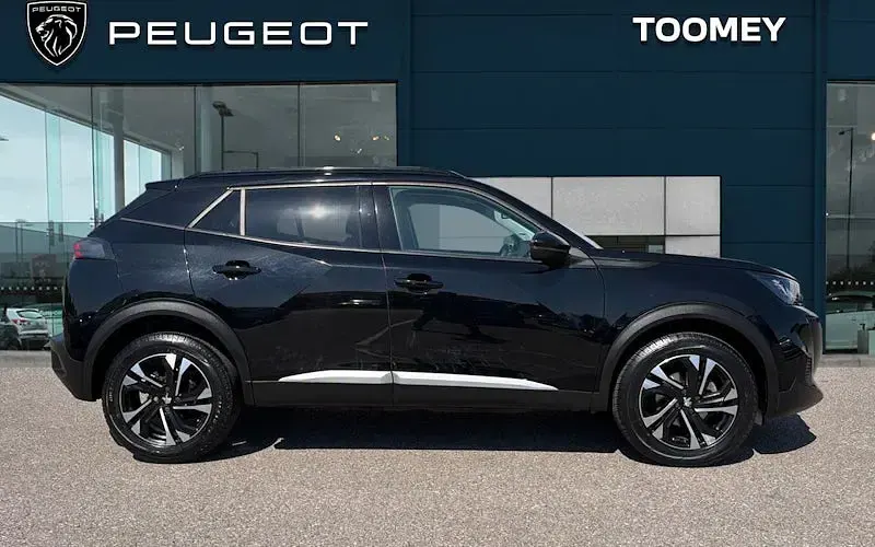 Used Peugeot 2008 Allure Premium 101 HP (74 kW) 2022 Black SUV