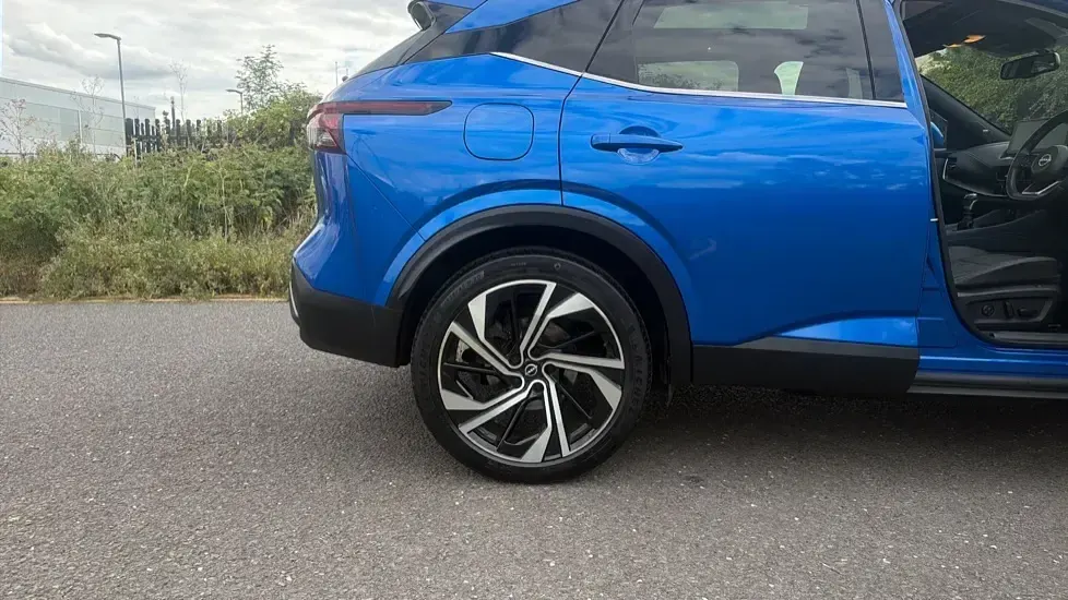 Used Nissan Qashqai Tekna+ 158 HP (116 kW) 2023 Blue SUV
