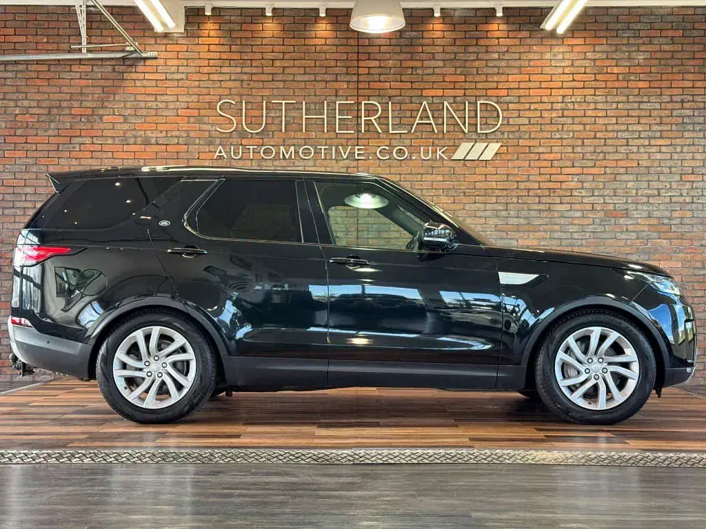 Used Land Rover Discovery HSE 2019 Black SUV