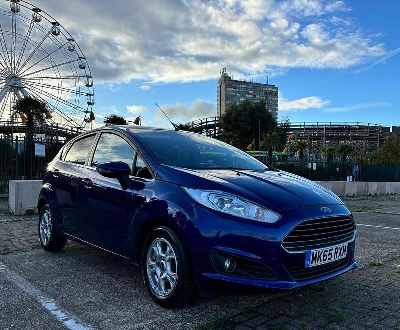 Used Ford Fiesta Titanium 2015 Blue Hatchback