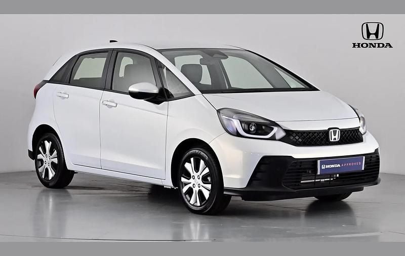 Premium sunlight white New 2025 Honda Jazz Elegance Hatchback | £22,990 (Good price) - Image 1/4