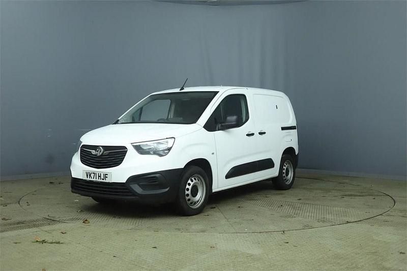 Used Vauxhall Combo Edition 75 HP (55 kW) 2021 White Van