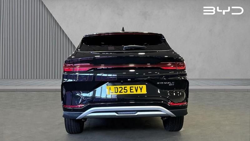 Used BYD Seal U Comfort 218 HP (160 kW) 2025 Black SUV