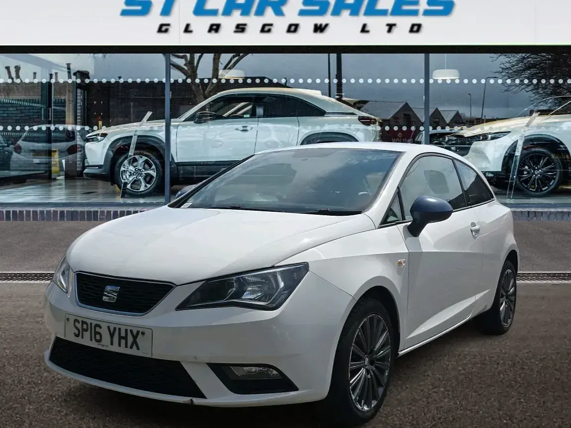 Used Seat Ibiza CONNECT 90 HP (66 kW) 2016 White Coupe