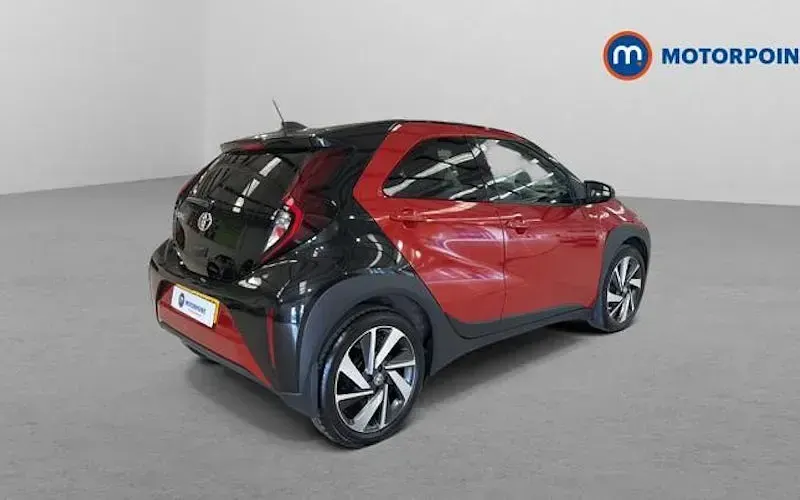 Used Toyota Aygo X 72 HP (52 kW) 2025 SUV