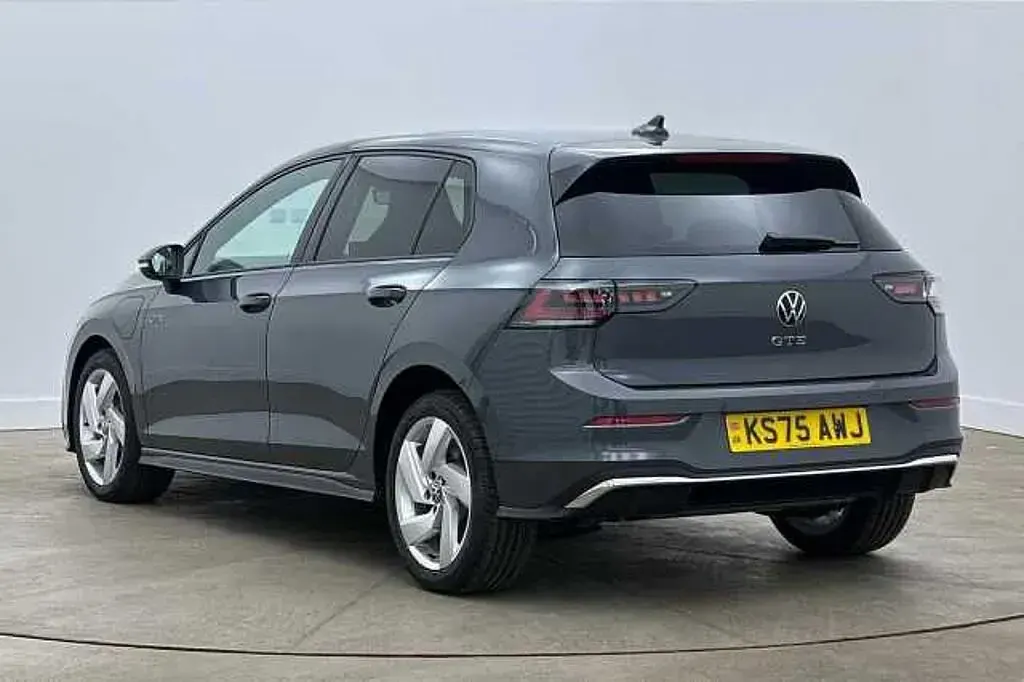 New VW Golf VIII GTE 272 HP (200 kW) 2026 Grey Hatchback