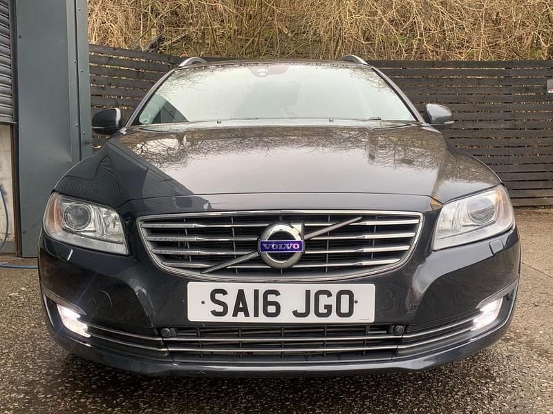 Used Volvo V70 SE Lux 181 HP (133 kW) 2016 Grey Estate