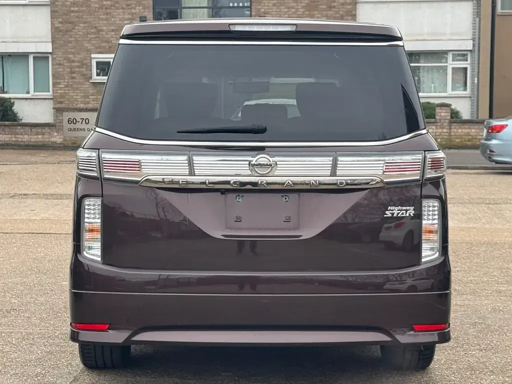 Used Nissan Elgrand 2025 MPV