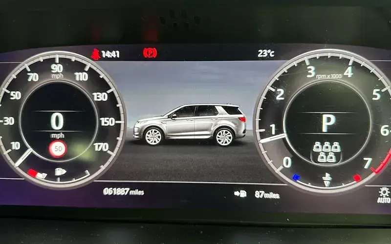 Used Land Rover Discovery Sport SE Dynamic 200 HP (147 kW) 2020 Red SUV